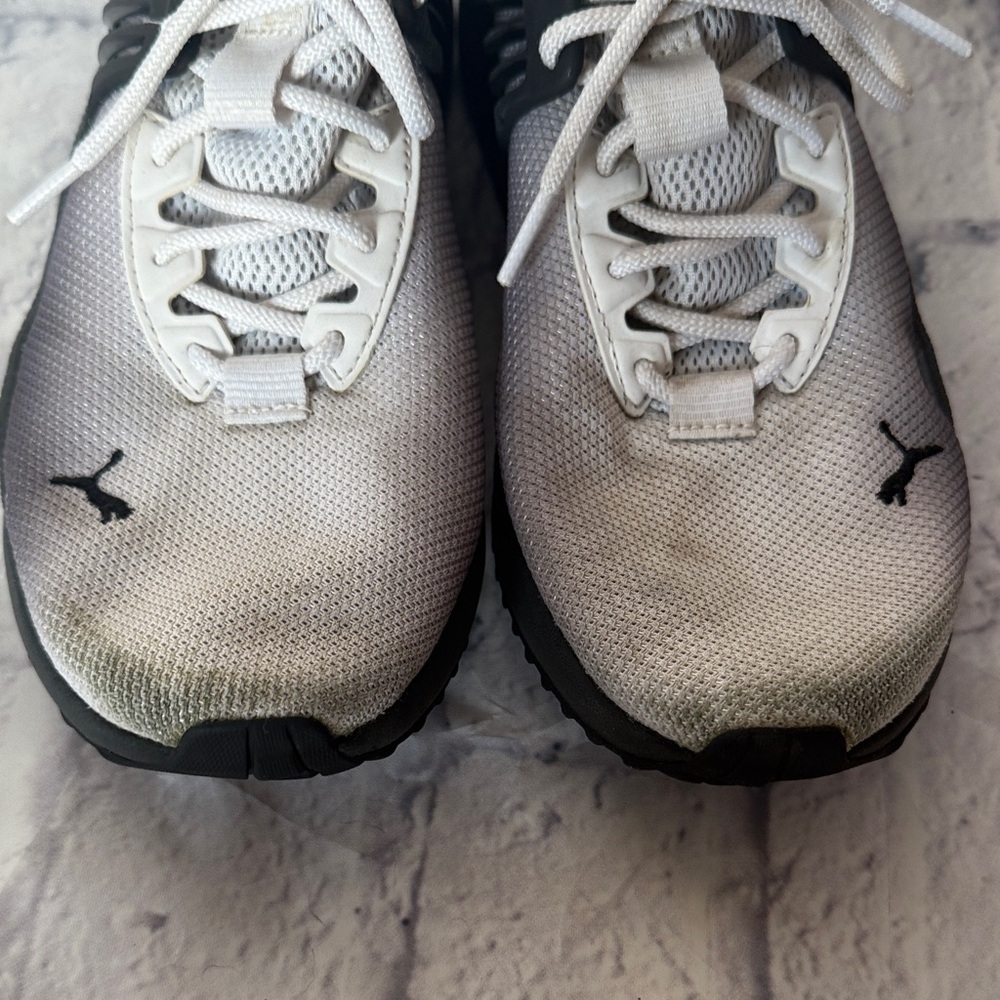 Puma Men's Gray and Black Athletic Shoes - Picture 8 of 8